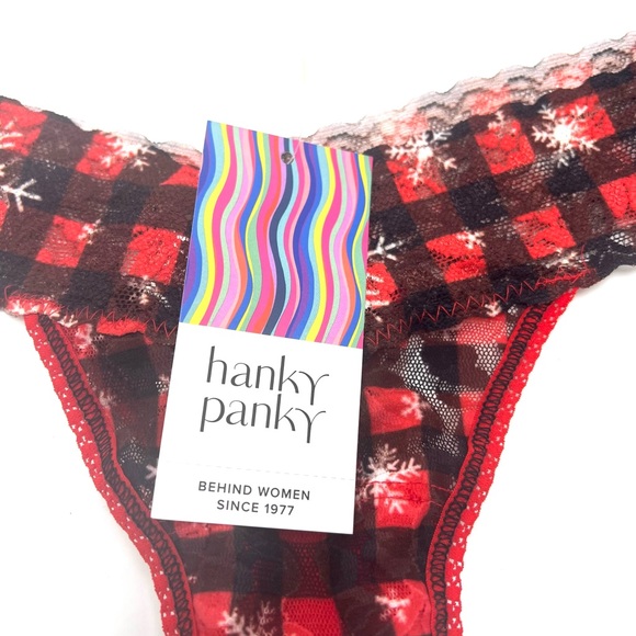 Hanky Panky Home for the Holidays OS - Picture 3 of 4